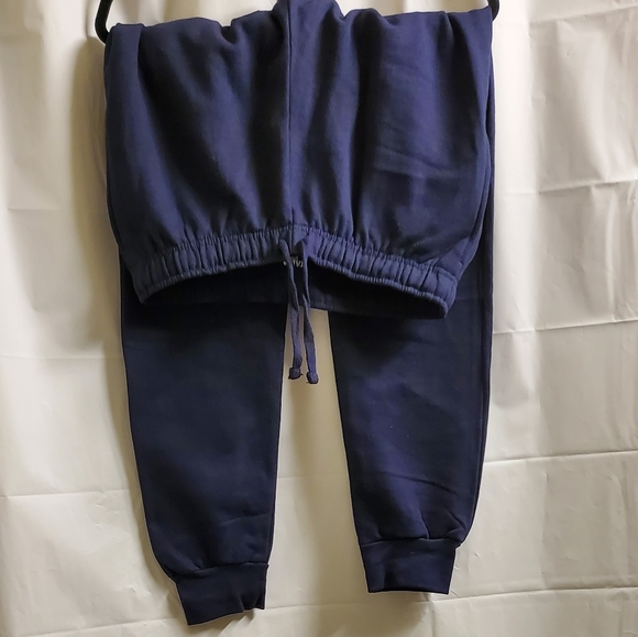 HOLIDAY SALE!!..BRAND NEW MEN'S SWEAT SUIT SZ M - Picture 3 of 4